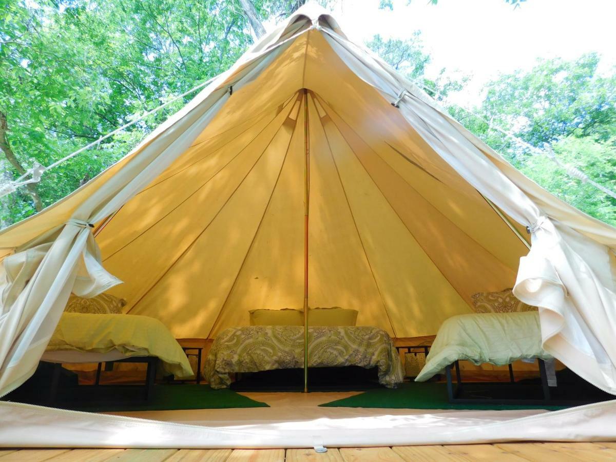 Glampin' In Style-Broken Bow Hotel Ngoại thất bức ảnh