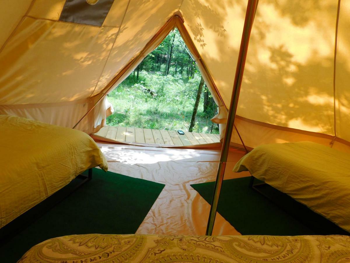 Glampin' In Style-Broken Bow Hotel Ngoại thất bức ảnh