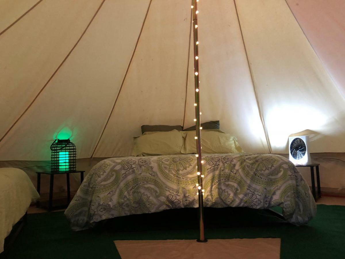 Glampin' In Style-Broken Bow Hotel Ngoại thất bức ảnh