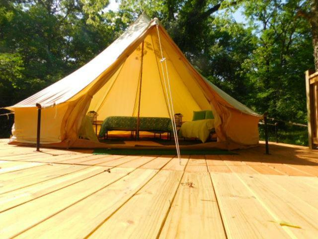 Glampin' In Style-Broken Bow Hotel Ngoại thất bức ảnh